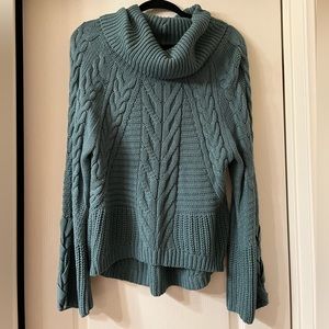 Express turtleneck sweater size small, minimal wear.